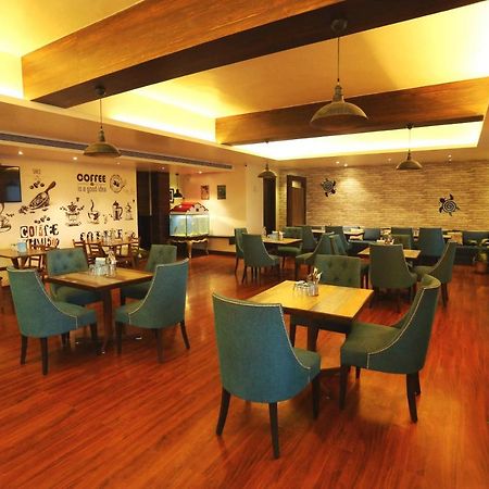 Jalsa Resort Indore Luaran gambar