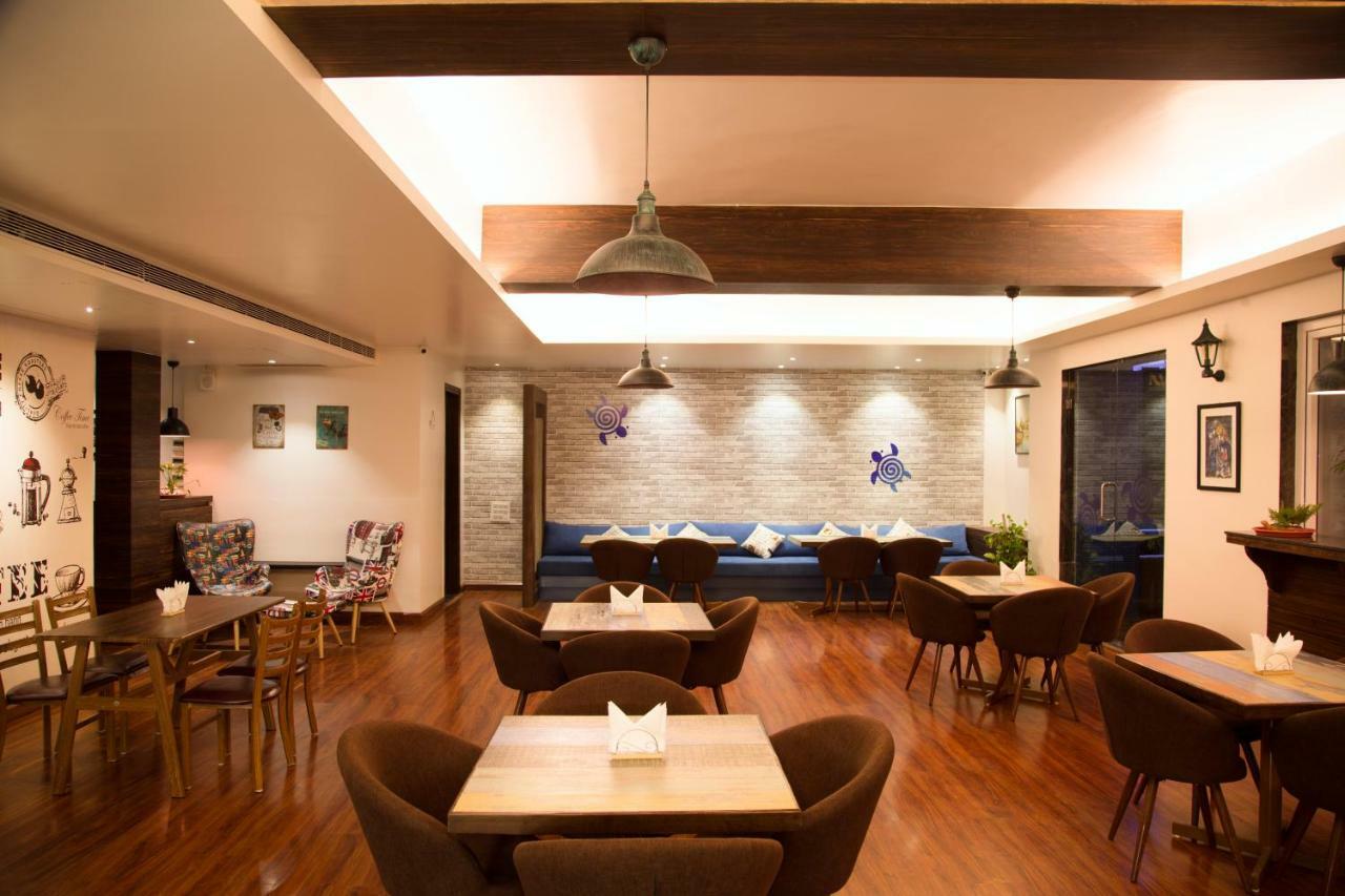 Jalsa Resort Indore Luaran gambar
