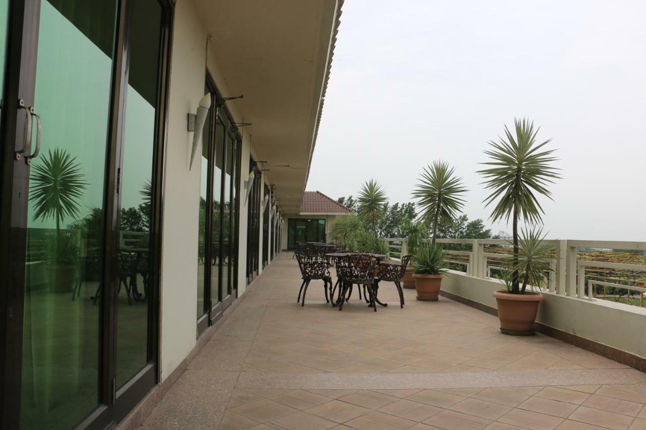Jalsa Resort Indore Luaran gambar