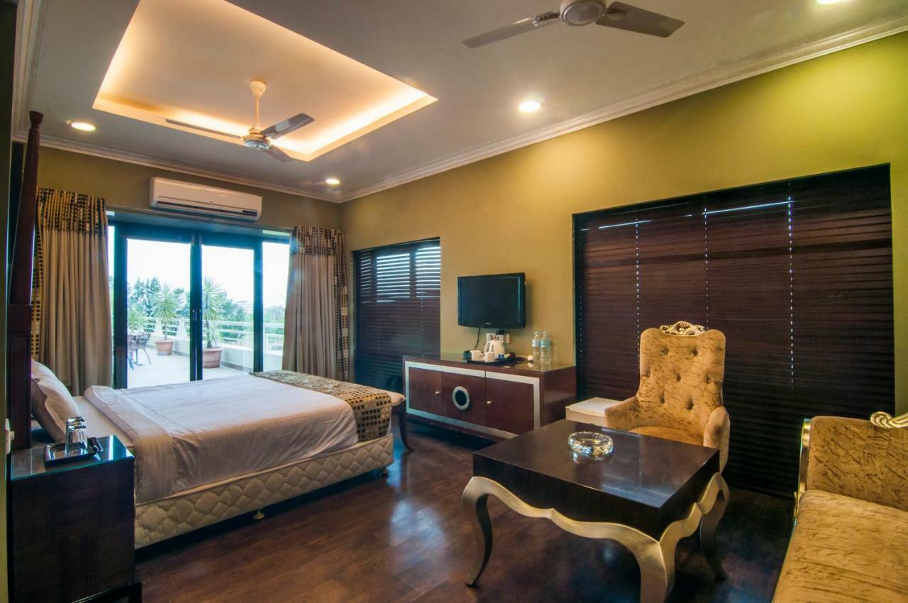 Jalsa Resort Indore Luaran gambar