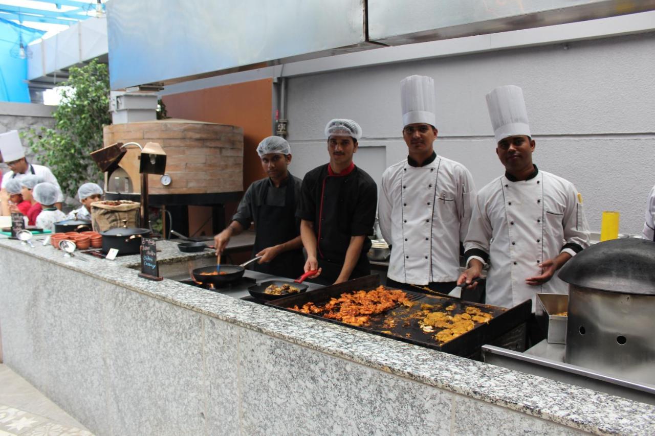 Jalsa Resort Indore Luaran gambar
